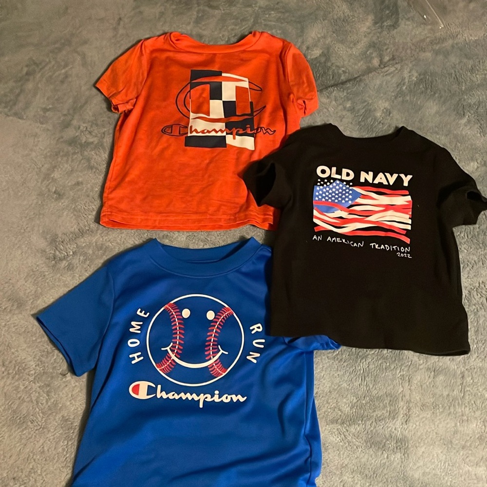 3 shirts champion and old navy 2t